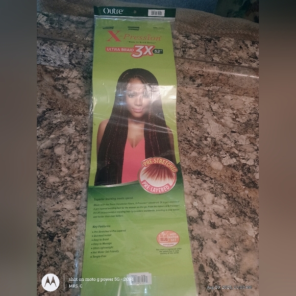 X-Pression Pre-Stretched Hair Extensions.Expression braid hair 52 in - Picture 2 of 5